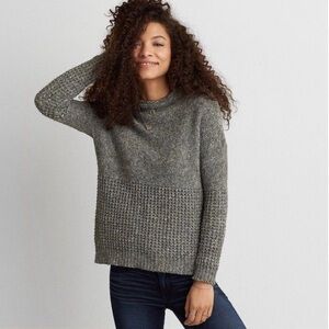 American Eagle Outfitters Mock Neck Waffle Knit Sweater Green Gray Size XL NEW